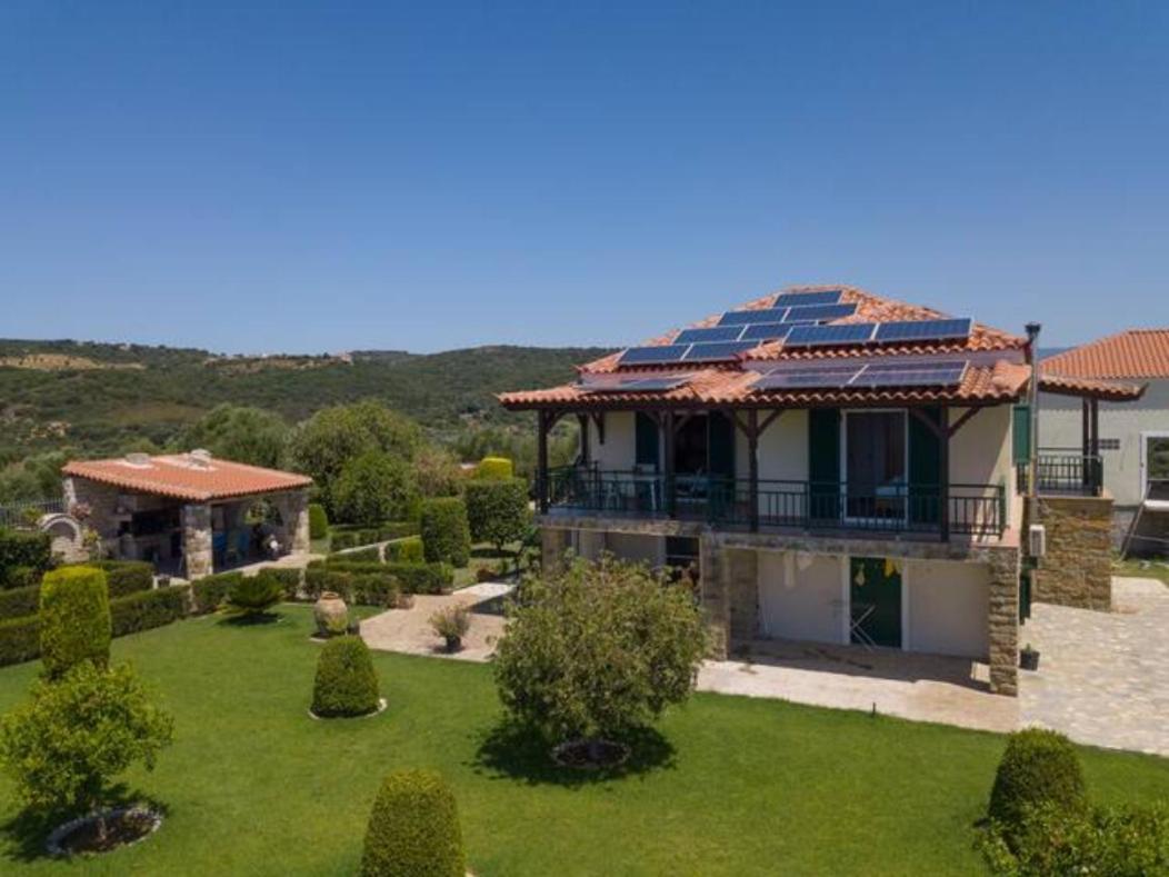 Donatos Lägenhet Finikounta Exteriör bild